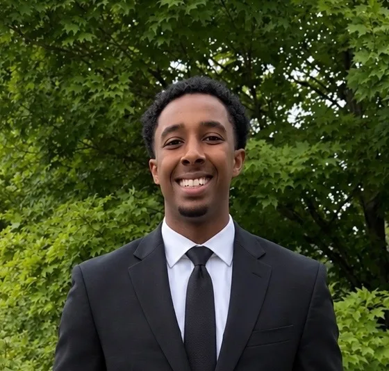 Hassaan Abusin headshot